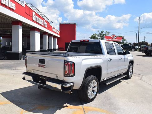Used 2017 GMC Sierra 1500 SLT w/ SLT Premium Package RWD image 4