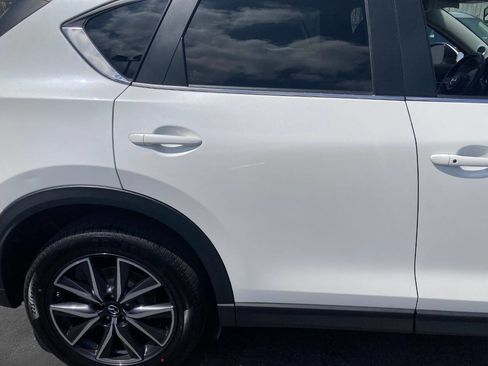 Used 2018 MAZDA CX-5 Touring w/ Preferred Equipment Package image 11