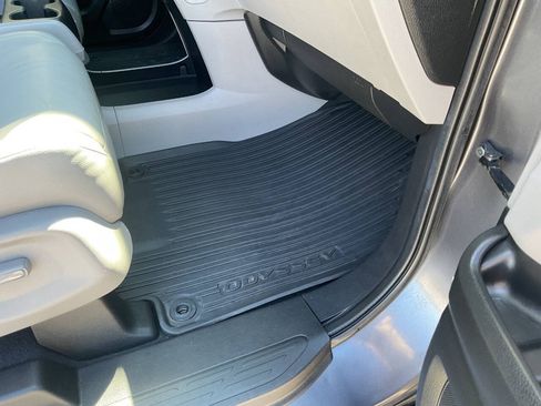 Used 2019 Honda Odyssey EX-L image 52