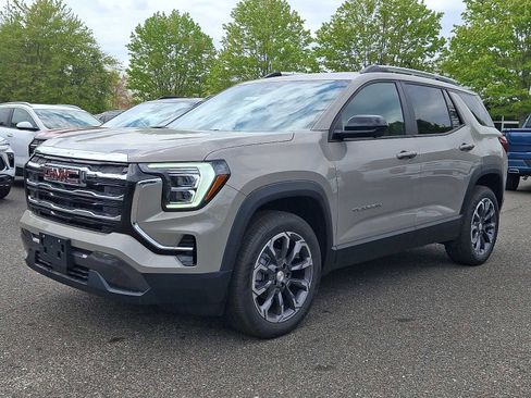 New 2026 GMC Terrain Elevation w/ Elevation Premium Package AWD/4WD image 2