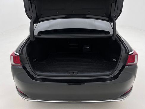 Certified 2023 Lexus ES 300h w/ Premium Package image 26