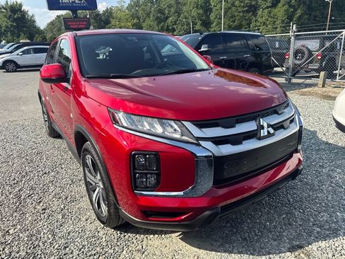 Used 2024 Mitsubishi Outlander Sport AWD image 2