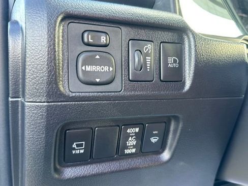 Used 2022 Toyota 4Runner TRD Off-Road Premium image 27