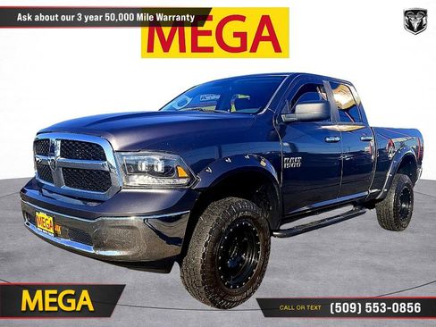 Used 2017 RAM 1500 Classic SLT image 1