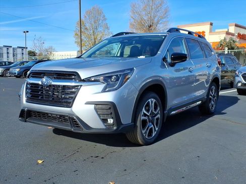 New 2026 Subaru Ascent Limited image 3