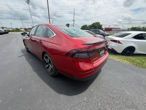 Used 2024 Honda Accord Sport image 6