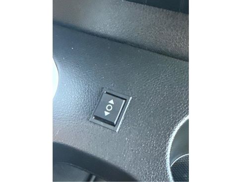 Used 2024 Mercedes-Benz Sprinter 2500 w/ Acoustic Package image 30
