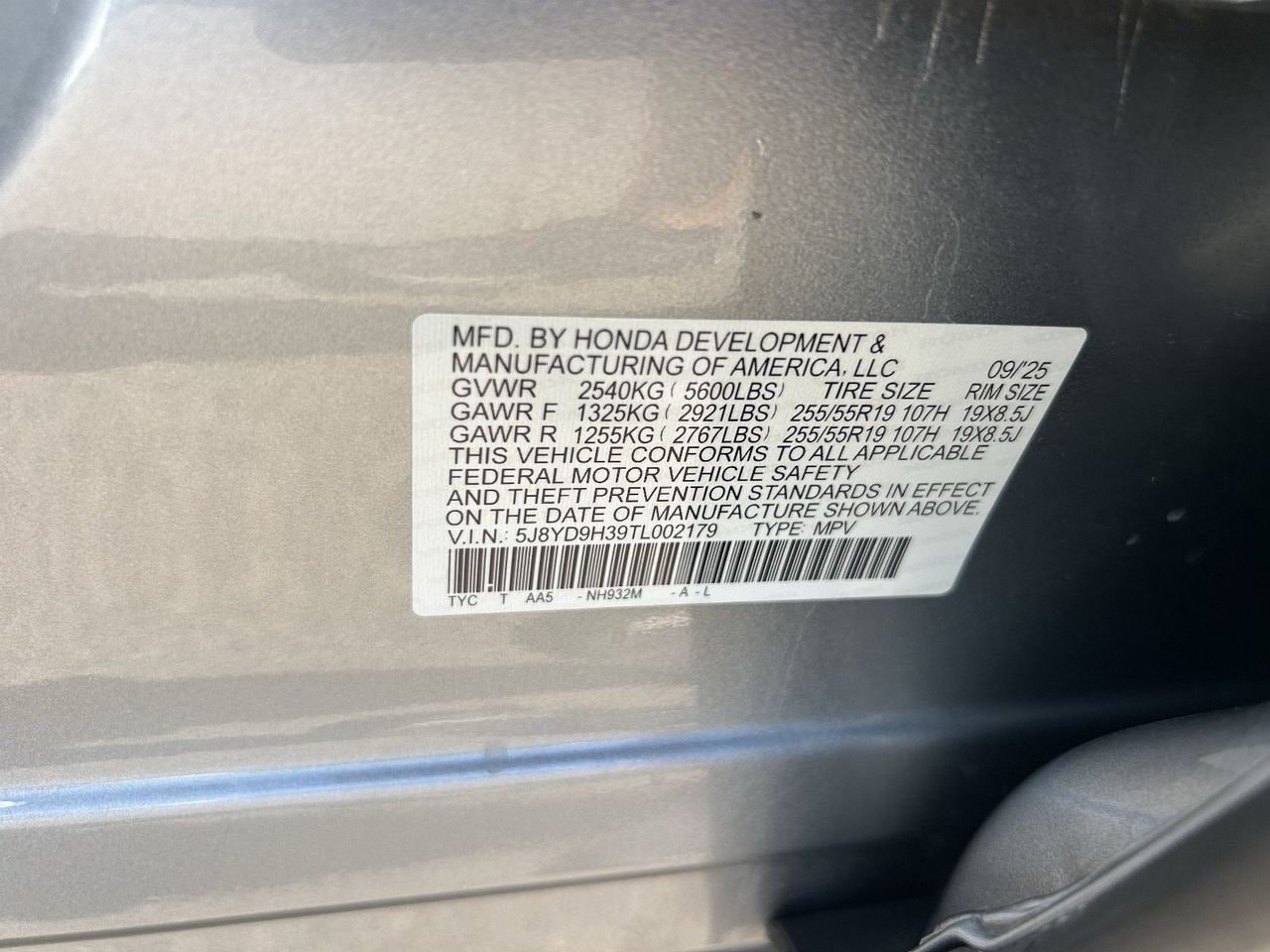 Certified 2026 Acura MDX FWD image 33