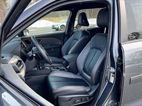 Used 2025 Subaru Forester Sport image 20