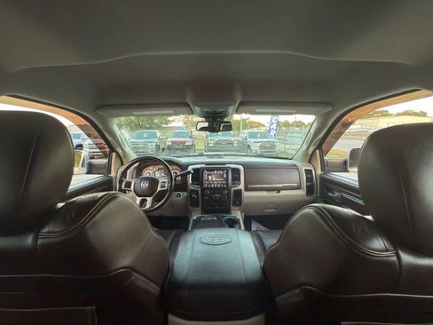 Used 2018 RAM 3500 Laramie Longhorn image 13