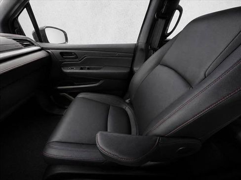 Used 2024 Honda Odyssey Sport image 19