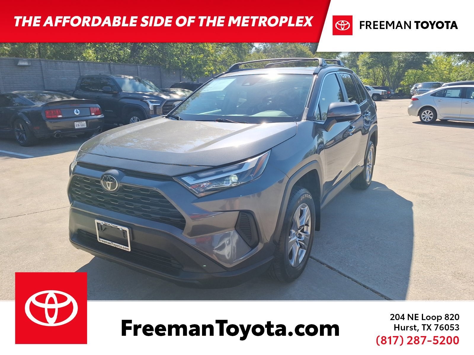 Used 2024 Toyota RAV4 XLE w/ Convenience Package FWD image 1