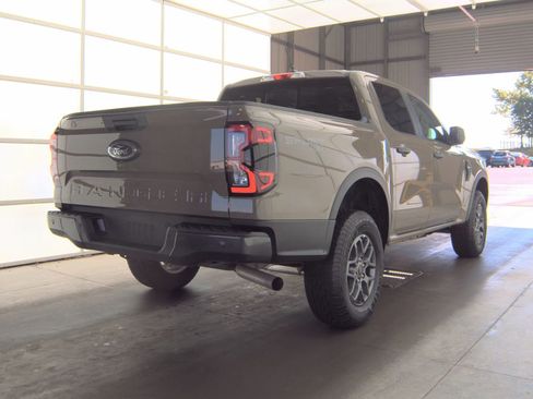Used 2025 Ford Ranger XLT AWD/4WD image 16