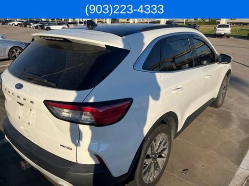 Used 2021 Ford Escape Titanium w/ Class II Trailer Tow Package AWD/4WD image 7