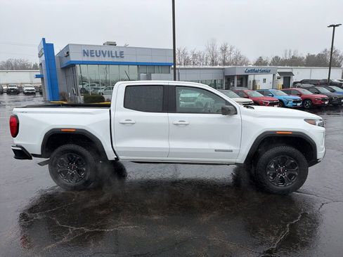 Certified 2025 GMC Canyon Elevation w/ Convenience Package image 2