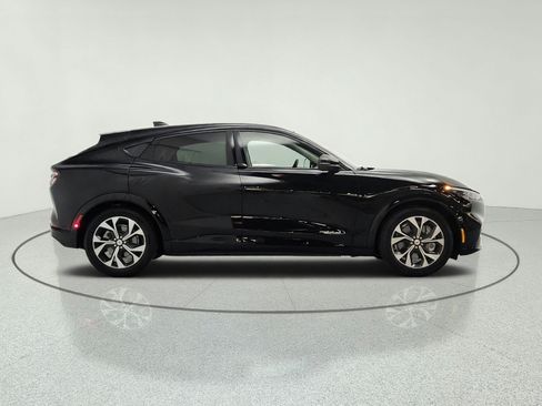 Used 2021 Ford Mustang Mach-E Premium RWD image 4
