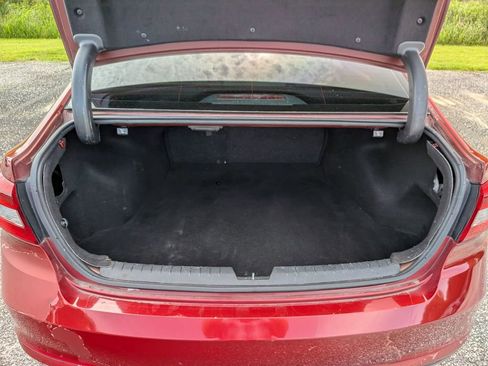 Used 2015 Hyundai Sonata SE w/ Cargo Package FWD image 27