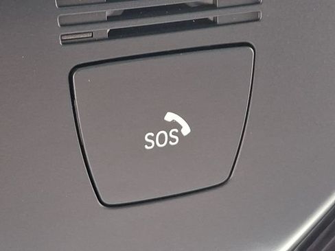 Used 2021 BMW 330i xDrive Sedan AWD/4WD image 27