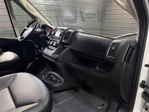 Used 2021 RAM ProMaster 2500 image 16