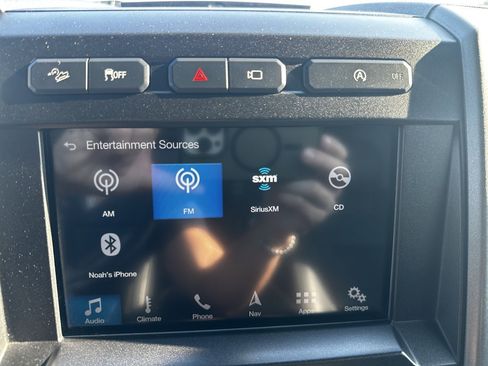 Used 2020 Ford F150 Raptor w/ Equipment Group 802A Luxury image 40