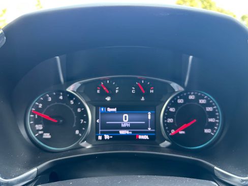 Used 2023 Chevrolet Equinox LT FWD image 8