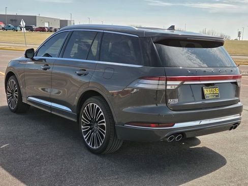 Used 2020 Lincoln Aviator Black Label w/ Dynamic Handling Package image 7