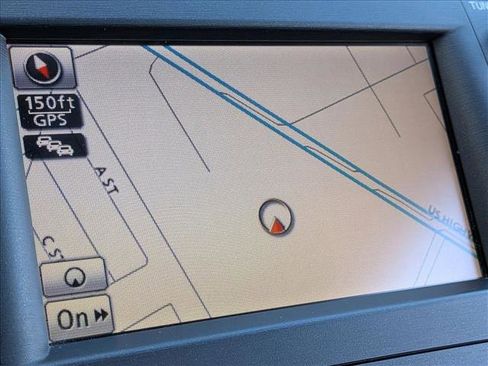 Used 2011 Toyota Prius Three w/ Navigation Pkg image 6