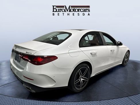 Used 2026 Mercedes-Benz E 450 4MATIC Sedan image 5