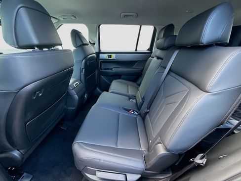 New 2026 Hyundai Santa Fe SEL FWD image 17