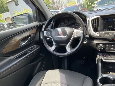 Used 2018 GMC Terrain SLE AWD/4WD image 16