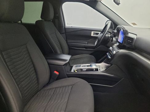 Used 2020 Ford Explorer XLT RWD image 21