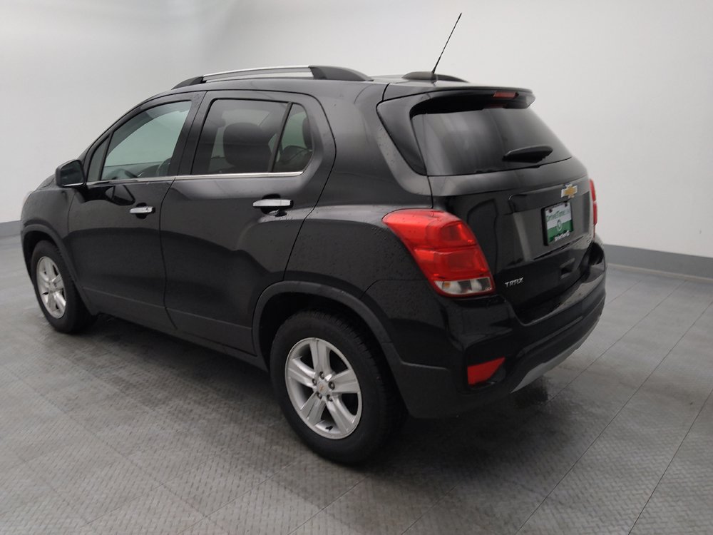 Used 2020 Chevrolet Trax LT w/ LT Convenience Package FWD image 5