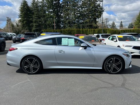 Used 2024 Mercedes-Benz CLE 300 4MATIC Coupe image 3