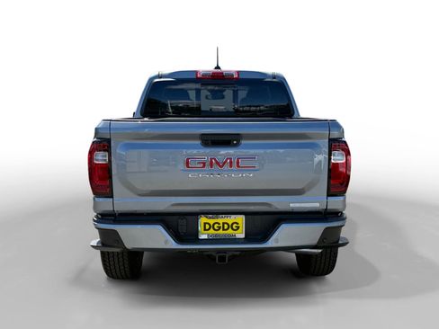 New 2026 GMC Canyon Elevation w/ Convenience Package image 4