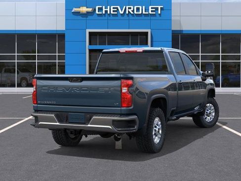 New 2026 Chevrolet Silverado 2500 LT w/ Convenience Package AWD/4WD image 4