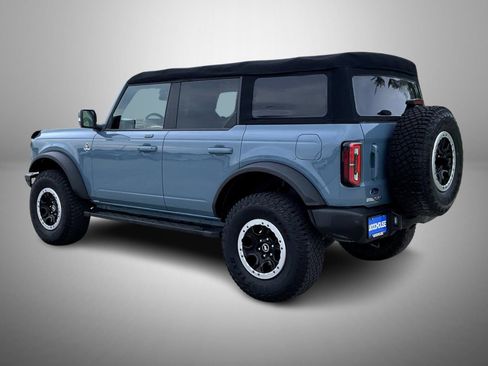 Used 2022 Ford Bronco Outer Banks w/ Sasquatch Package AWD/4WD image 7
