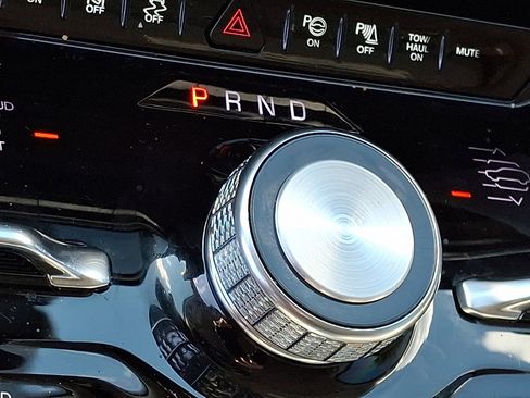 Used 2022 Jeep Grand Wagoneer Series I w/ HD Trailer Tow Package image 27