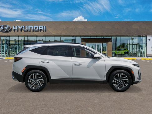 New 2026 Hyundai Tucson Limited AWD/4WD image 7