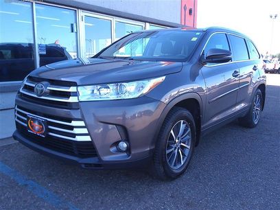 Used 2017 Toyota Highlander XLE w/ Protection Package #3