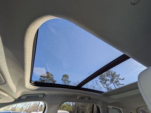 Certified 2025 Lincoln Aviator Reserve image 24