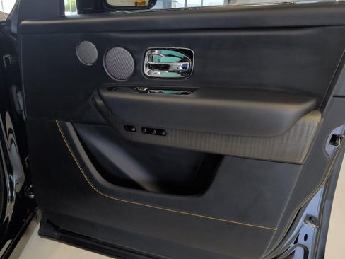 Used 2021 Rolls-Royce Cullinan AWD/4WD image 39