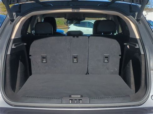 Used 2023 Lincoln Corsair AWD image 32