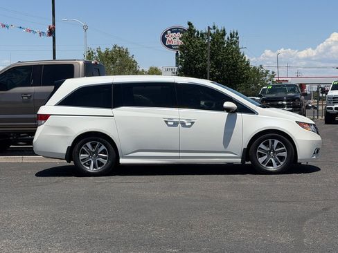 Used 2016 Honda Odyssey Touring Elite image 52