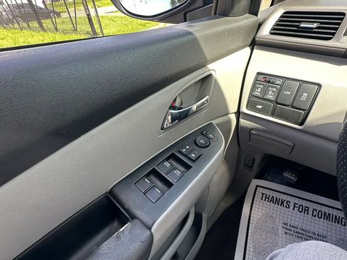 Used 2015 Honda Odyssey EX-L image 12