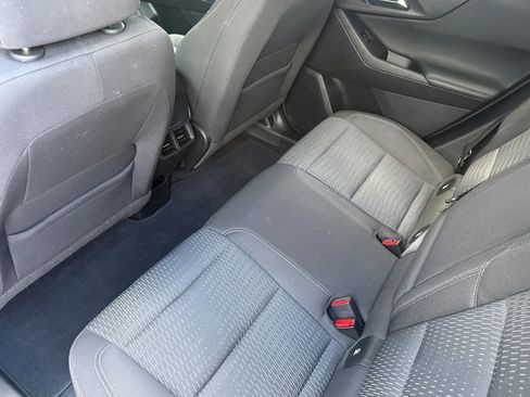 Used 2025 Chevrolet Equinox LT AWD/4WD image 13