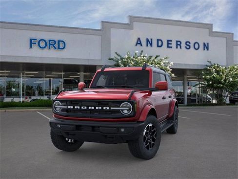 New 2026 Ford Bronco Outer Banks image 2