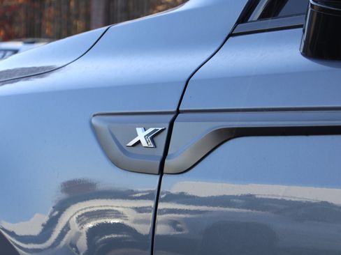 Used 2023 Kia Sorento X-Line EX image 23