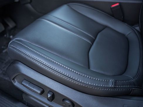 New 2026 Honda Pilot Touring image 36