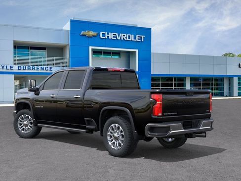 New 2026 Chevrolet Silverado 2500 LTZ w/ LTZ Convenience Package AWD/4WD image 13