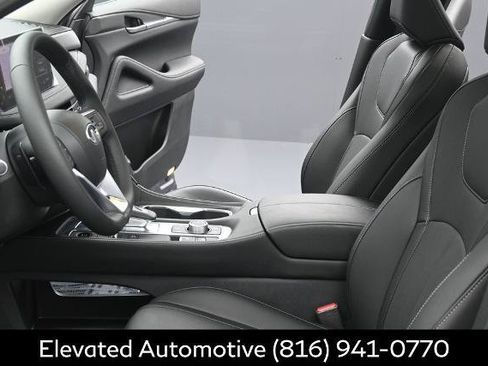 Certified 2026 INFINITI QX60 Pure w/ Cargo Package AWD/4WD image 18